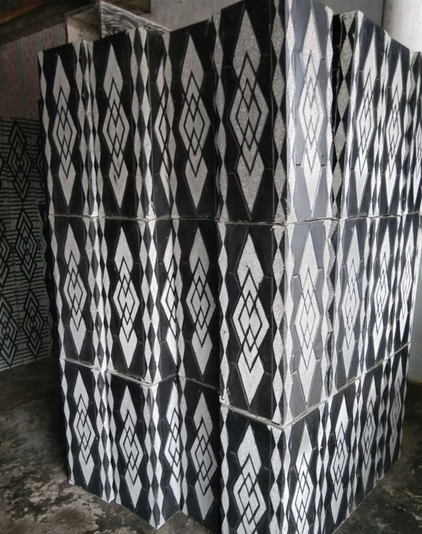 Lisplang beton motif