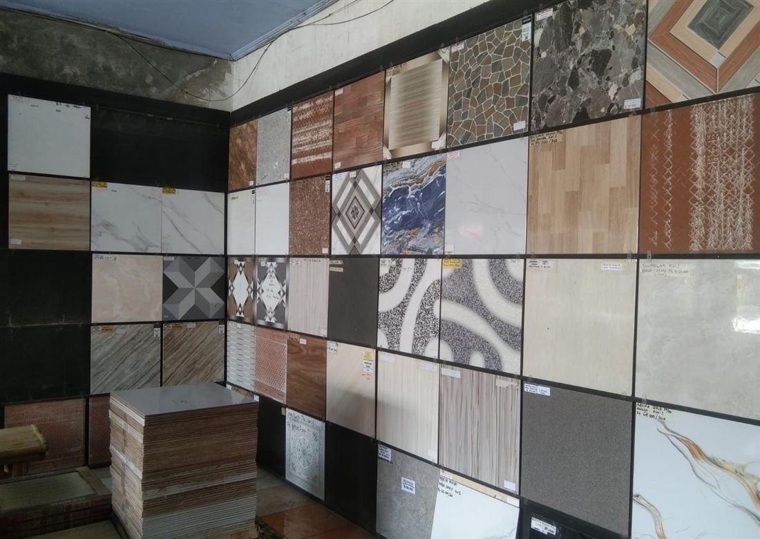 Showroom keramik Toko Sidomulur Jombang